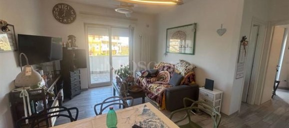 Apartamento de 2 dormitorios en Fiumicino, Italy No. 359152 9