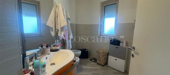 Apartamento de 2 dormitorios en Fiumicino, Italy No. 359152 14