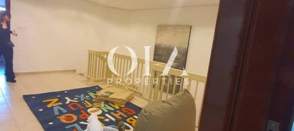 4 bedrooms Villa in Abu Dhabi, UAE No. 20120 8