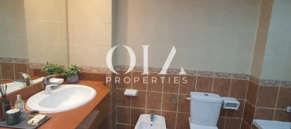 4 bedrooms Villa in Abu Dhabi, UAE No. 20120 15