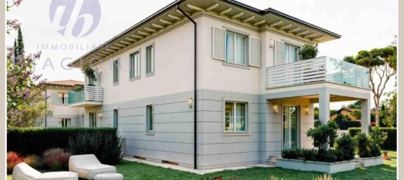 3 bedrooms House in Pietrasanta, Italy No. 192271 2