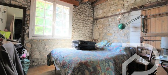 6 bedrooms House in Clermont, France No. 330300 4