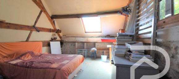 6 bedrooms House in Clermont, France No. 330300 10