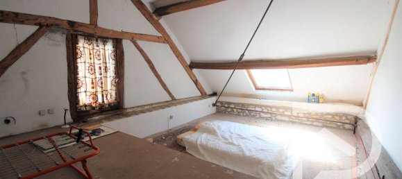 6 bedrooms House in Clermont, France No. 330300 9