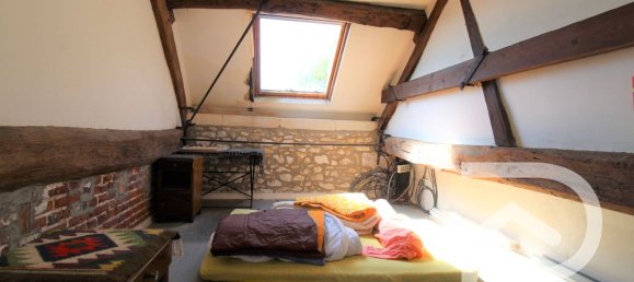 6 bedrooms House in Clermont, France No. 330300 7