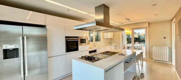 6 bedrooms Villa in Alicante, Spain No. 89020 19