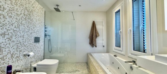 6 bedrooms Villa in Alicante, Spain No. 89020 43