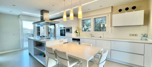 6 bedrooms Villa in Alicante, Spain No. 89020 18