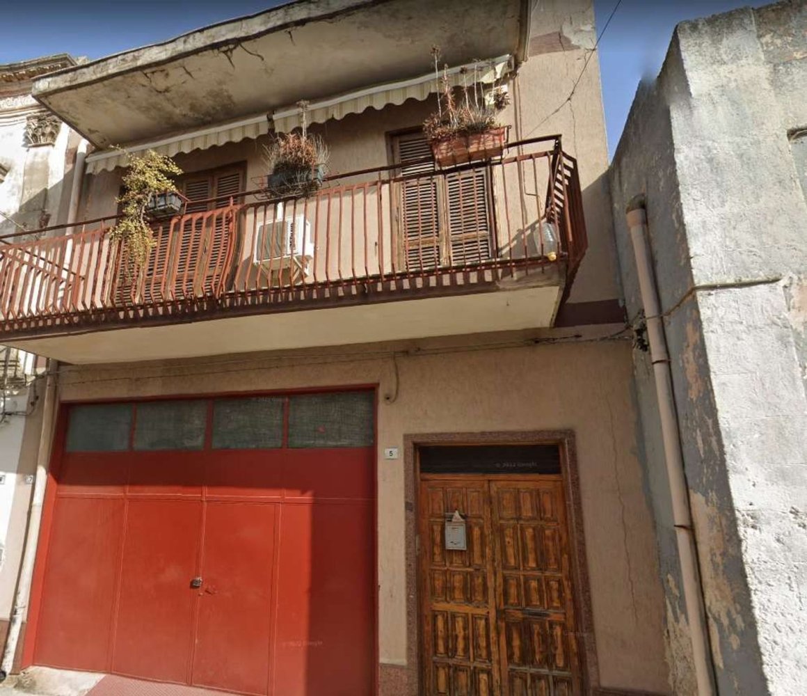 3-salle Appartement à Carosino, Italy No. 107052