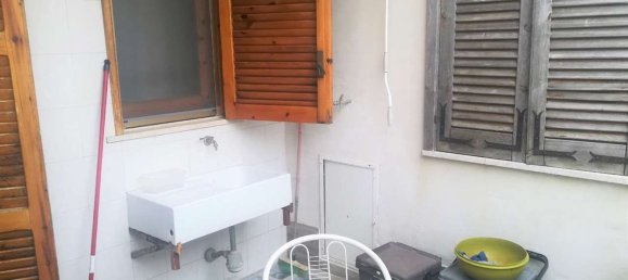 3-salle Appartement à Carosino, Italy No. 107052 9