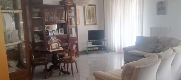 3-salle Appartement à Carosino, Italy No. 107052 2