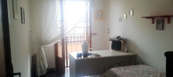 3-salle Appartement à Carosino, Italy No. 107052 19