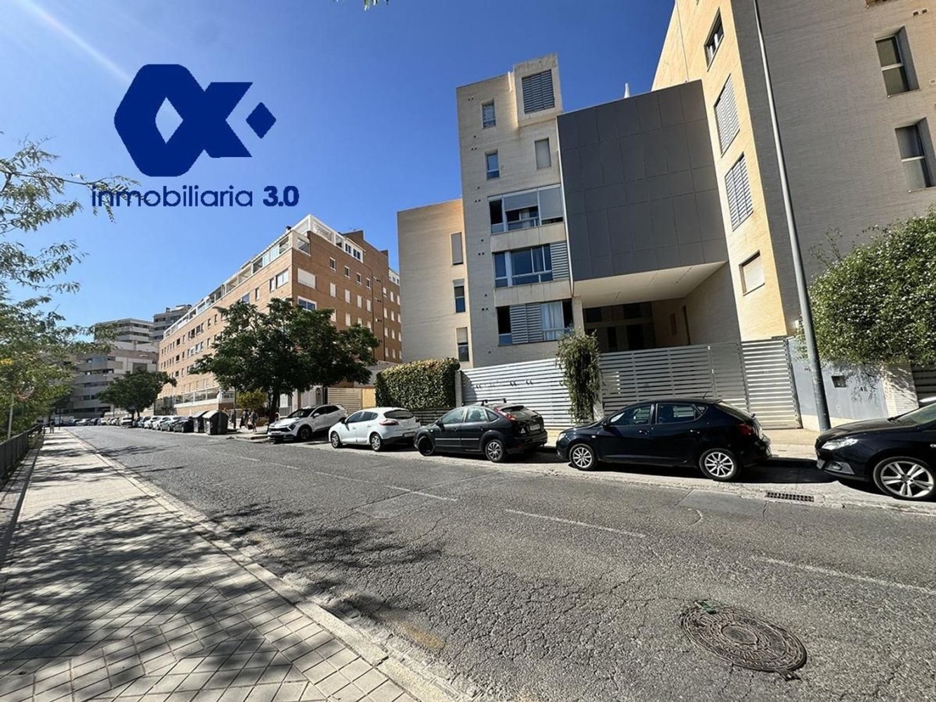 3 bedrooms Apartment in Granada, Spain No. 229275