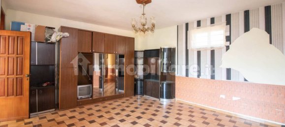 Casa de 6 dormitorios en Poggiomarino, Italy No. 328987 3