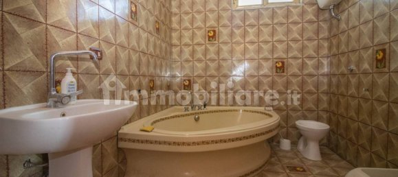 Casa de 6 dormitorios en Poggiomarino, Italy No. 328987 16