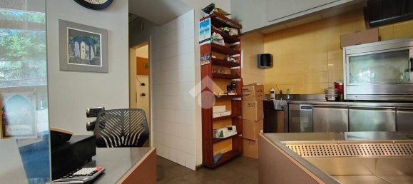 84m² Commercial property in Trento, Italy No. 303146 6