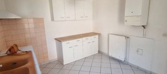 4 bedrooms House in Eure, France No. 301606 9