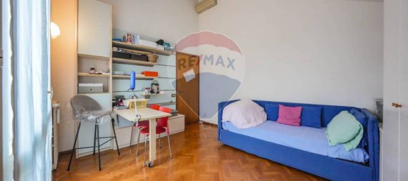 Вилла с 2 спальнями в Феррара, Италия № 206822 31