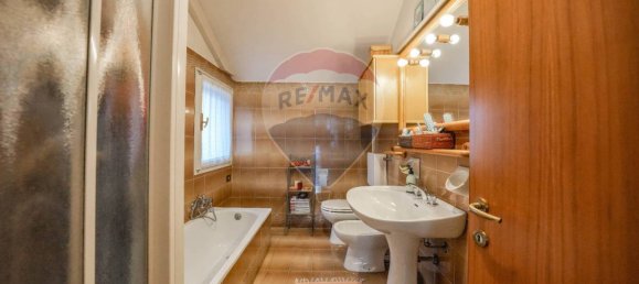 Вилла с 2 спальнями в Феррара, Италия № 206822 42