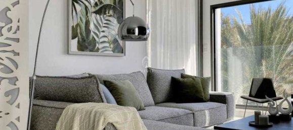 3 bedrooms Apartment in Germasogeia, Cyprus No. 19202 3