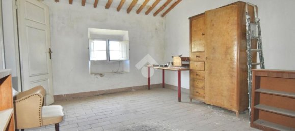 14 rooms Apartment in Collesalvetti, Italy No. 104994 15