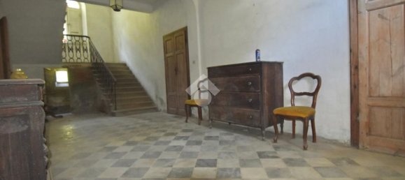14 rooms Apartment in Collesalvetti, Italy No. 104994 4