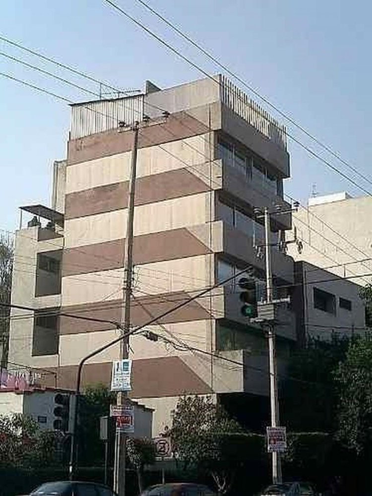 100m² Building in Mexicali, Mexico No. 200134