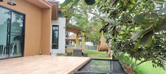 Кафе / ресторан 220м² в Паттайя, Таиланд № 19543 2