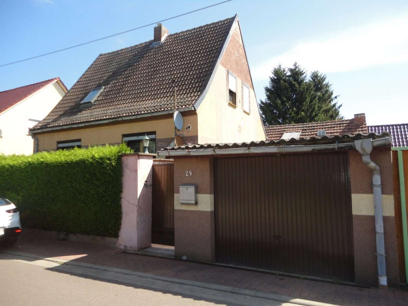 5 rooms House in Borde, Germany No. 135982