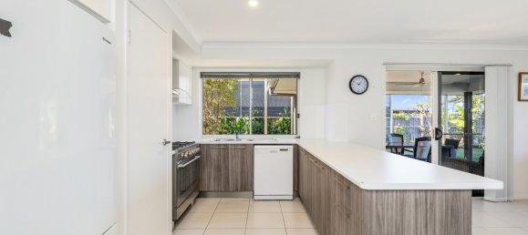 4 chambres Maison à Burrum Heads, Australia No. 501 8