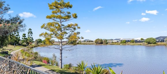 4 chambres Maison à Burrum Heads, Australia No. 501 2