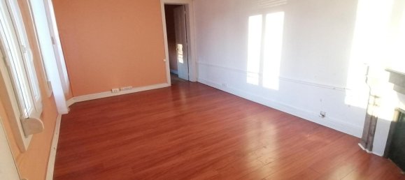 Дом с 10 комнатами в Сен-Кантен, Франция № 81652 7