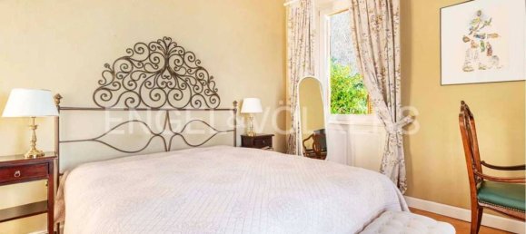 7 غرف نوم فيلا في Brunate, Italy رقم 128091 11