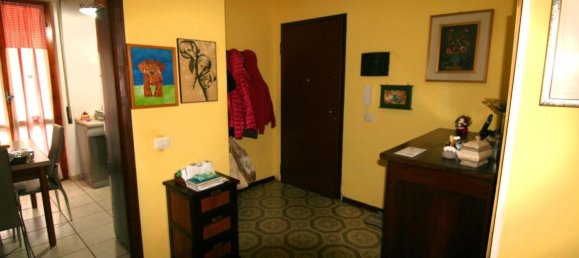 4 rooms Apartment in Carrara, Italy No. 151457 7