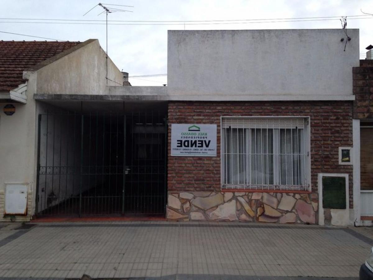 Studio in Buenos Aires, Argentina No. 73735