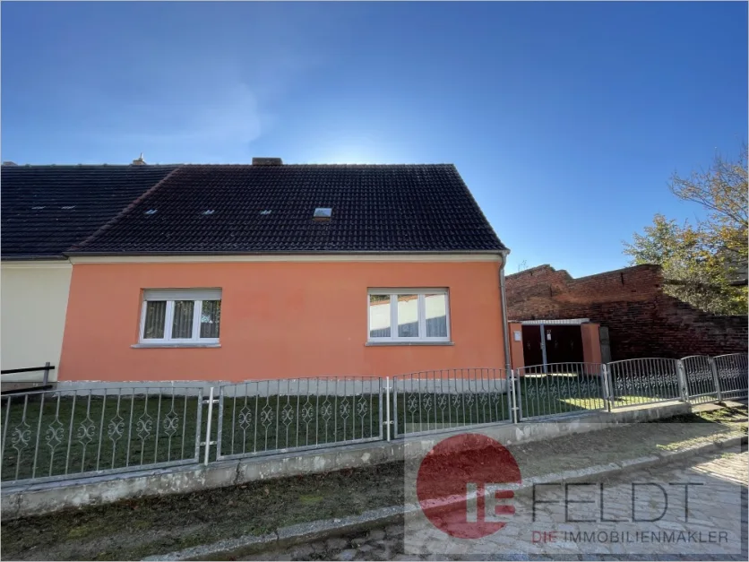 Casa de 3 habitaciónes en Teltow-Flaming, Germany No. 73651