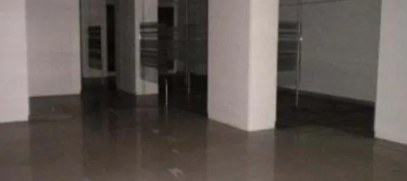 254m² Commercial property in Maia, Portugal No. 42834 2