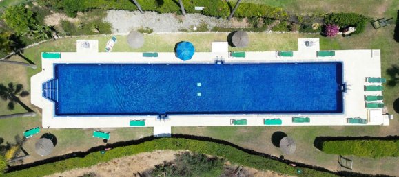 Apartamento de 2 dormitorios en Marbella, Spain No. 147688 11