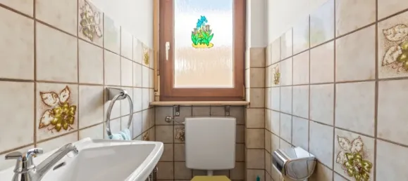 4-salle Maison de ville à Enzkreis, Germany No. 24121 28