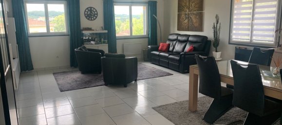 4 bedrooms House in Pont-du-Casse, France No. 335737 2