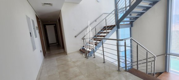Penthouse T3 em Al Reem Island, UAE N.º 35295 12