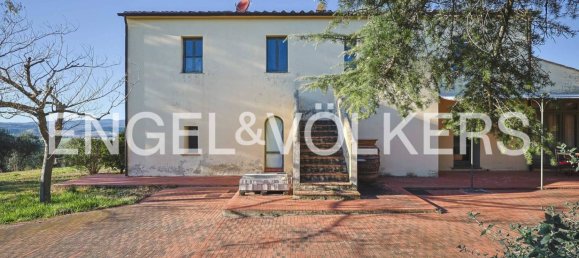 8 bedrooms Villa in Campagnatico, Italy No. 63873 5