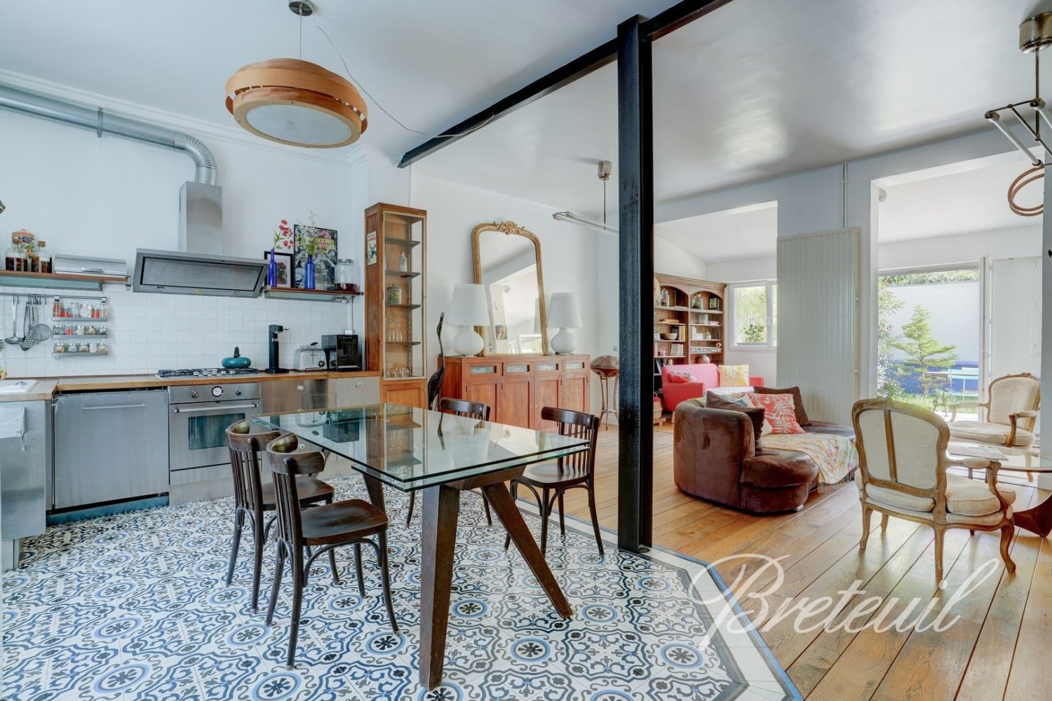 4 Schlafzimmer Villa in Montrouge, France, Nr. 299068