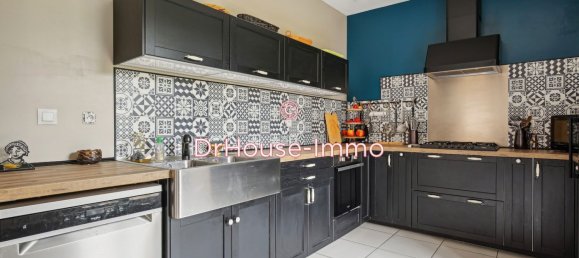 4 bedrooms House in L'Isle-Adam, France No. 168694 4