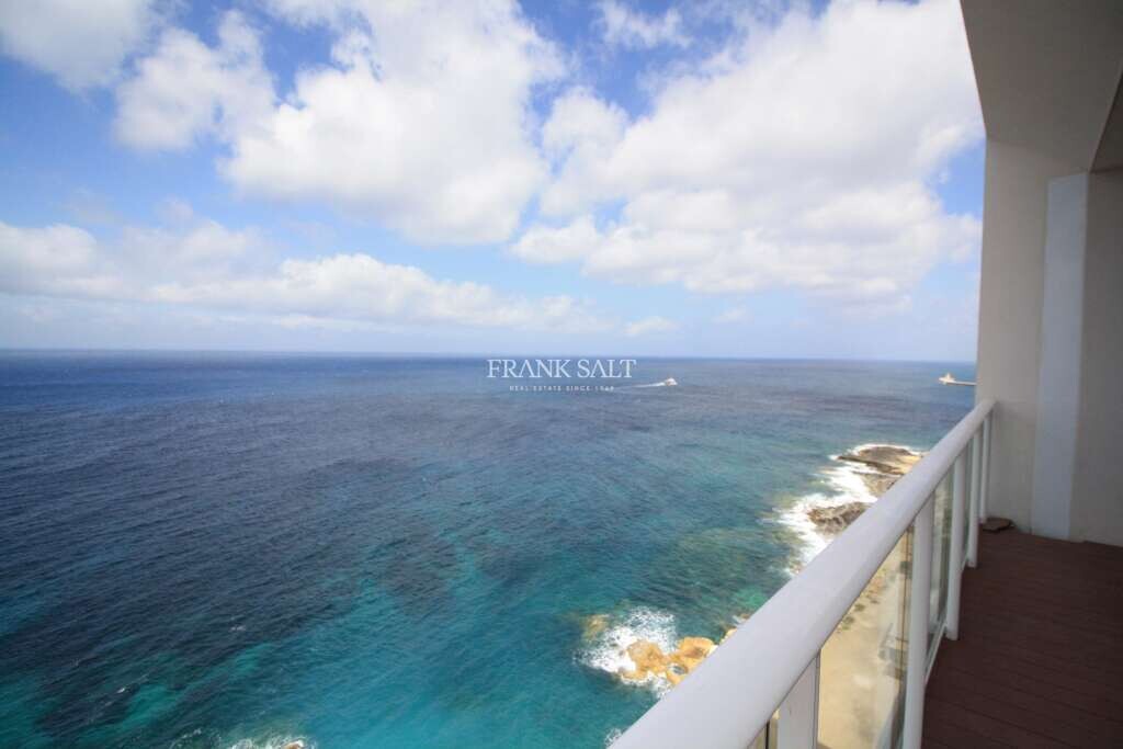 Квартира с 3 спальнями в Слима, Мальта № 9300