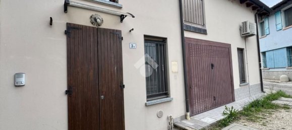 3غرفة منزل في Castelleone, Italy رقم 333737 20