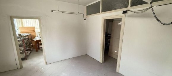 3 chambres Appartement à Palermo, Italy No. 342106 9