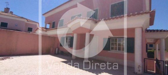 3 Schlafzimmer Haus in Rio de Mouro, Portugal, Nr. 166119 3