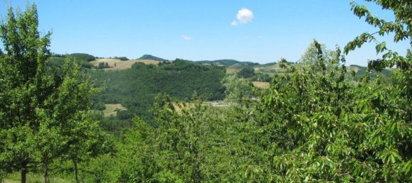 8 rooms House in Gropparello, Italy No. 71741 9