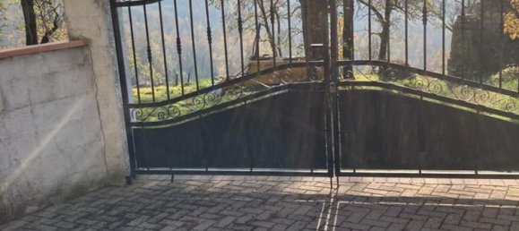 8 rooms House in Gropparello, Italy No. 71741 15